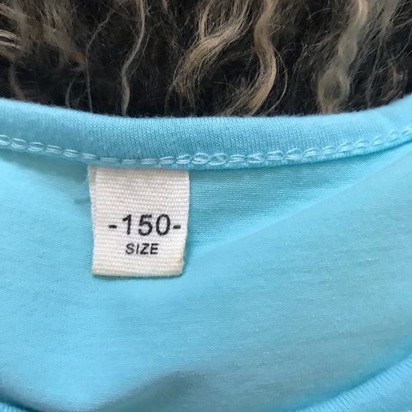 Girl’s dress fits 5-7 - Picture 6 of 6